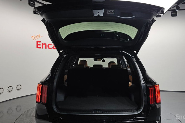 2022 Kia Sorento с пробегом 72 156 км