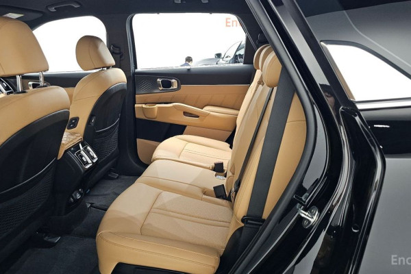 2022 Kia Sorento с пробегом 72 156 км