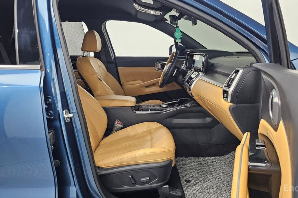 2022 Kia Sorento с пробегом 129 882 км