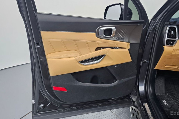 2022 Kia Sorento с пробегом 61 158 км