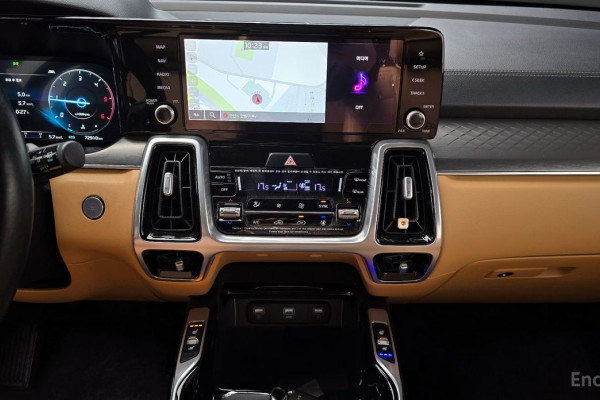 2021 Kia Sorento с пробегом 72 910 км