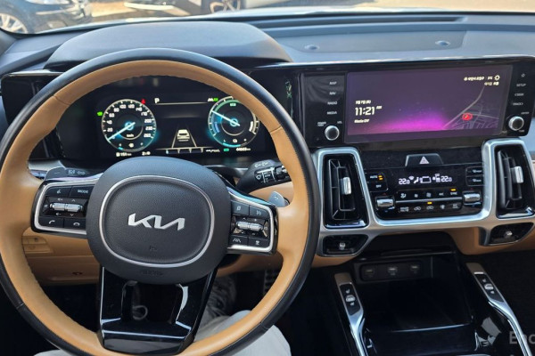 2021 Kia Sorento с пробегом 44 610 км