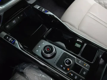 2023 Kia Sorento с пробегом 23 439 км