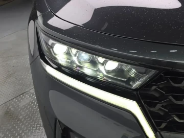 2023 Kia Sorento с пробегом 23 439 км