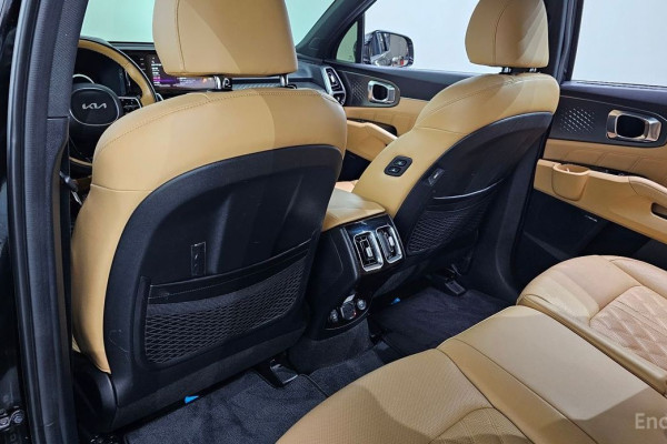 2022 Kia Sorento с пробегом 54 232 км