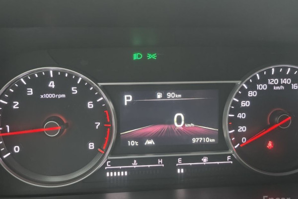 2022 Kia Sorento с пробегом 97 687 км