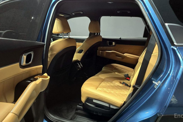 2021 Kia Sorento с пробегом 33 061 км