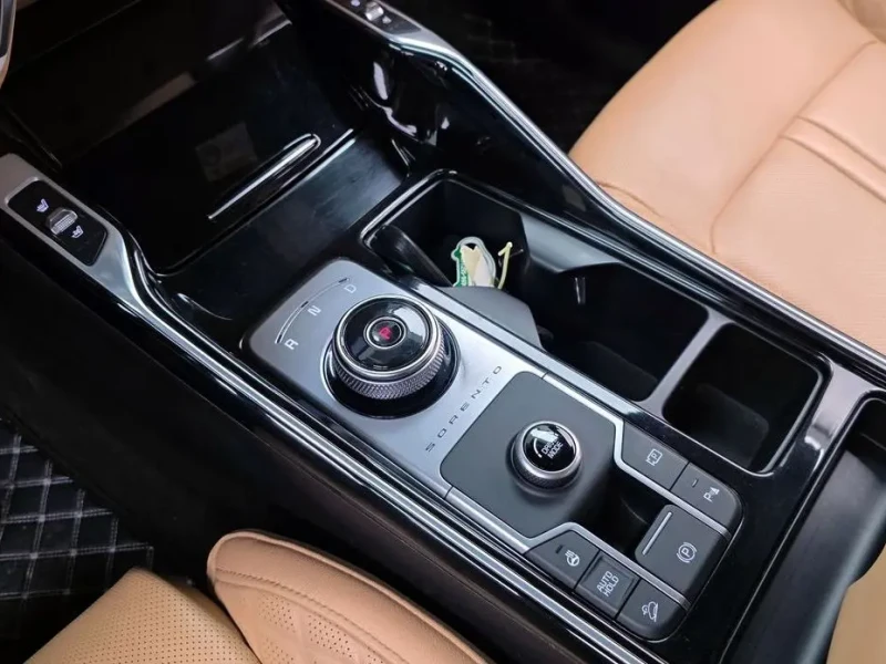 2022 Kia Sorento с пробегом 118 241 км