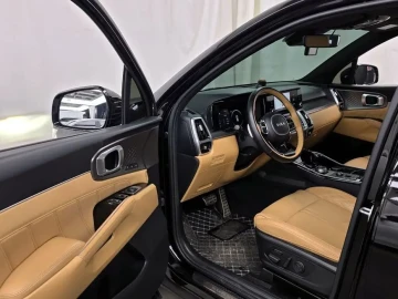 2022 Kia Sorento с пробегом 118 241 км