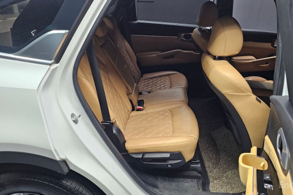 2022 Kia Sorento с пробегом 96 481 км