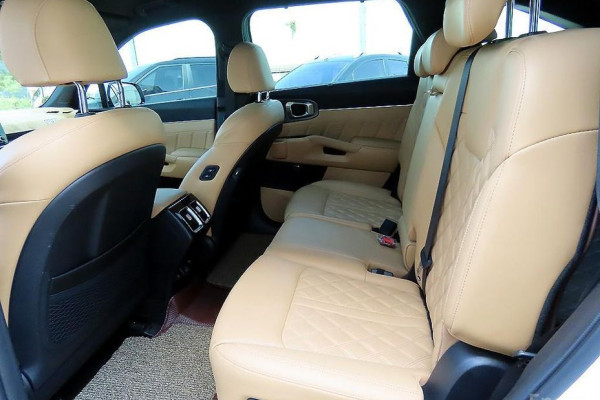 2022 Kia Sorento с пробегом 122 950 км