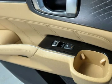 2022 Kia Sorento с пробегом 118 241 км
