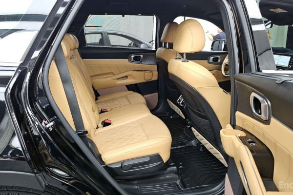 2022 Kia Sorento с пробегом 32 066 км