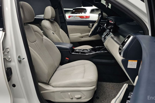 2022 Kia Sorento с пробегом 45 633 км