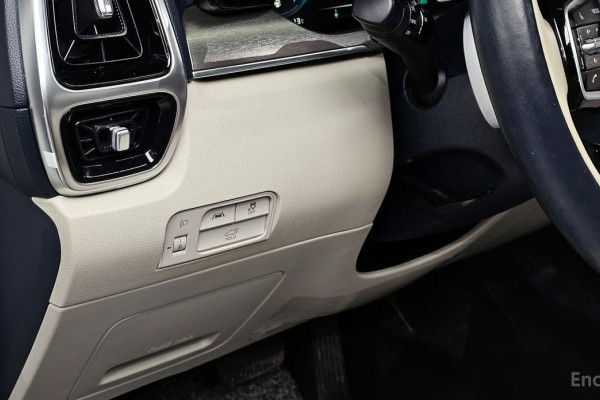 2022 Kia Sorento с пробегом 45 633 км