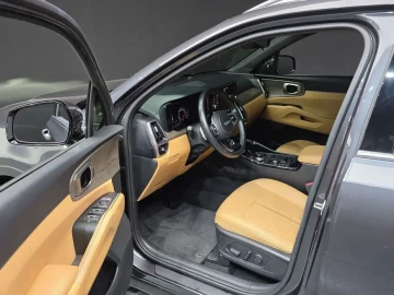 2022 Kia Sorento с пробегом 50 574 км