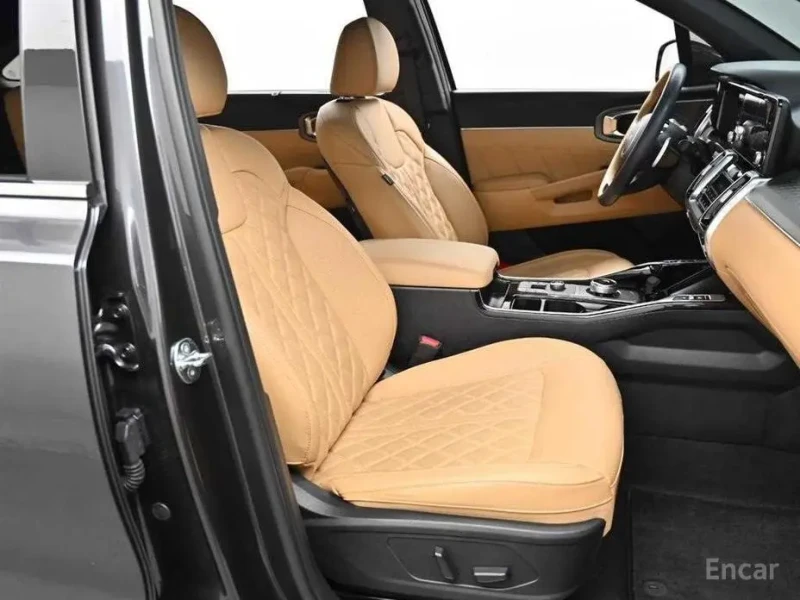 2023 Kia Sorento с пробегом 35 762 км