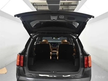 2023 Kia Sorento с пробегом 35 762 км