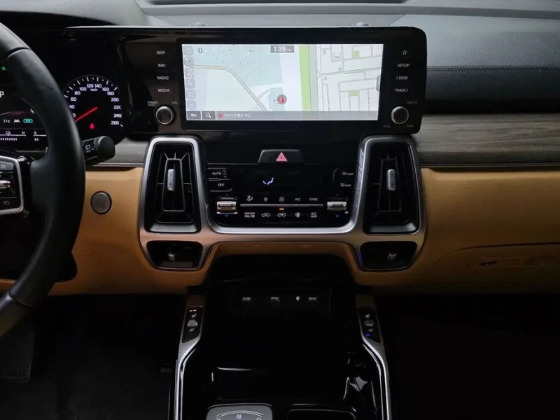 2022 Kia Sorento с пробегом 50 574 км