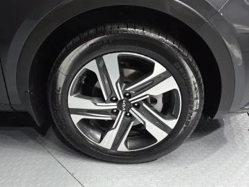 2023 Kia Sorento с пробегом 41 657 км
