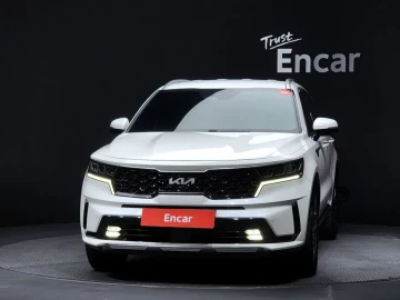 2023 Kia Sorento с пробегом 61 871 км