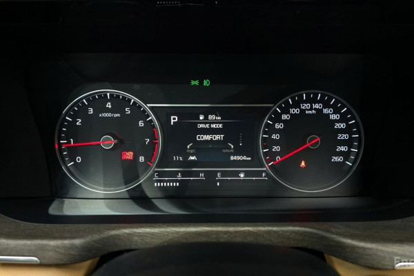 2022 Kia Sorento с пробегом 84 904 км