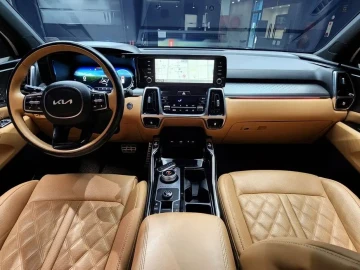 2023 Kia Sorento с пробегом 61 871 км