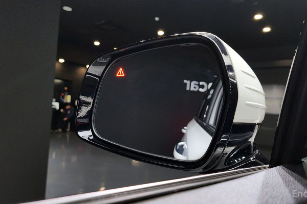 2023 Kia Sorento с пробегом 61 871 км