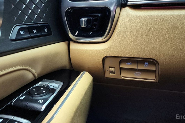 2023 Kia Sorento с пробегом 61 871 км