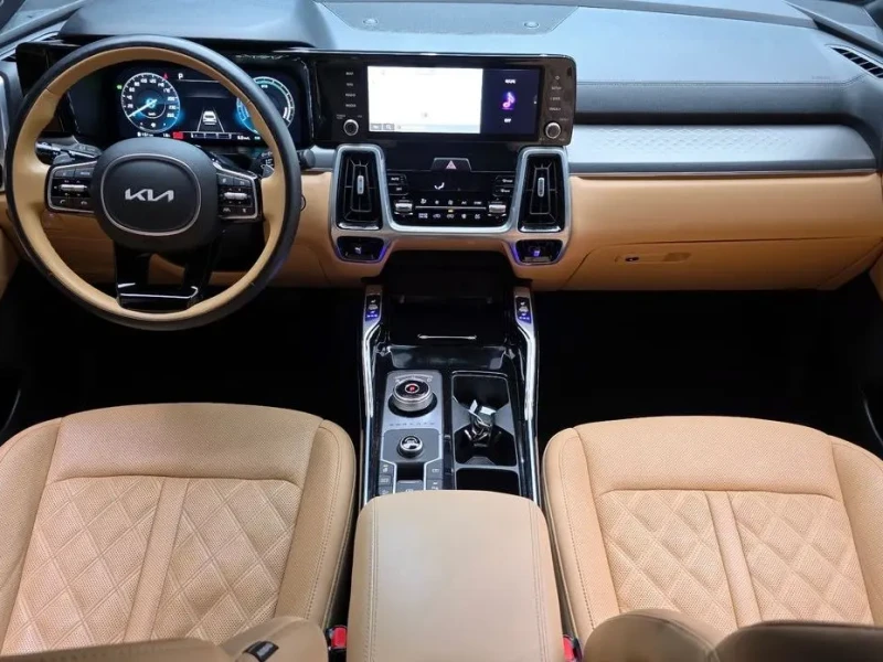 2023 Kia Sorento с пробегом 80 099 км