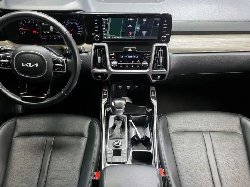2022 Kia Sorento с пробегом 108 344 км