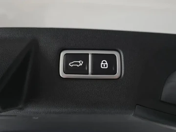 2023 Kia Sorento с пробегом 80 099 км