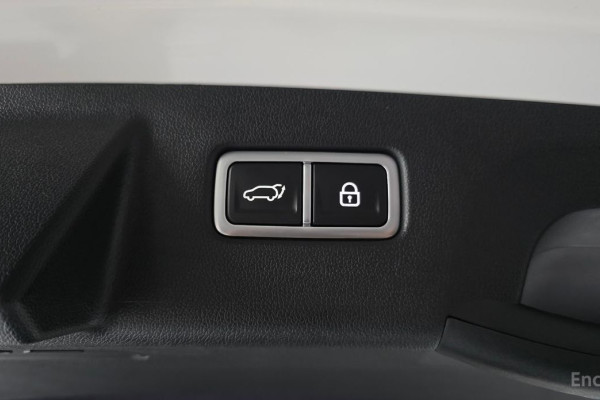 2023 Kia Sorento с пробегом 80 099 км