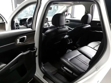 2022 Kia Sorento с пробегом 108 344 км