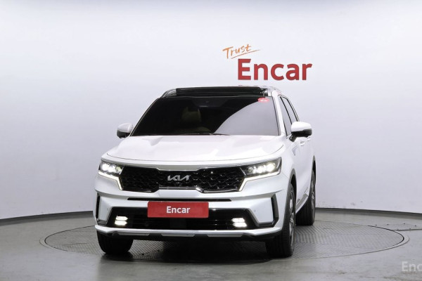 2023 Kia Sorento с пробегом 52 145 км