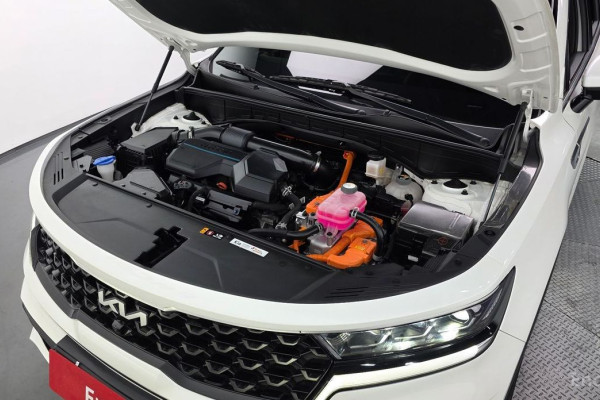 2023 Kia Sorento с пробегом 52 145 км