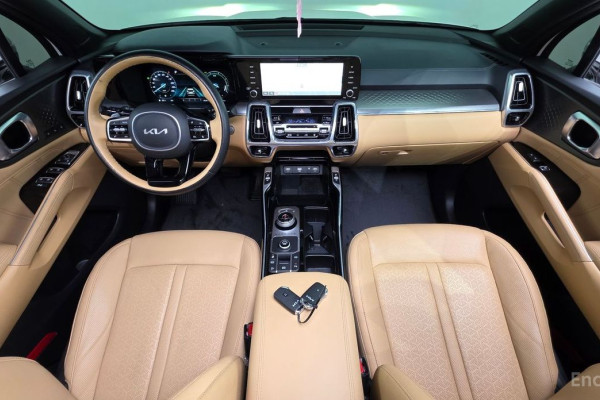 2023 Kia Sorento с пробегом 52 145 км