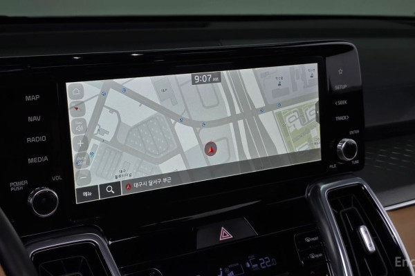 2023 Kia Sorento с пробегом 52 145 км