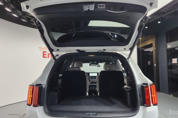 2021 Kia Sorento с пробегом 64 006 км