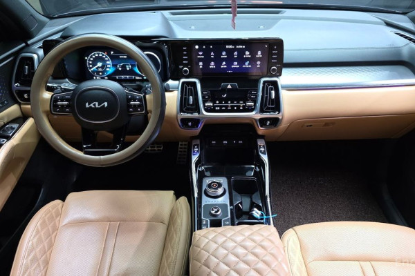 2022 Kia Sorento с пробегом 56 237 км