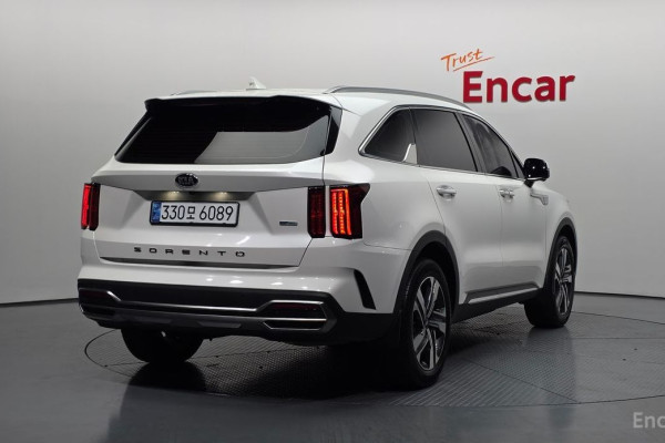 2021 Kia Sorento с пробегом 114 011 км