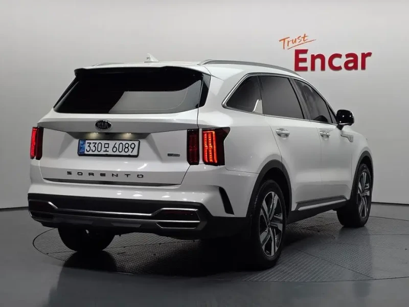 2021 Kia Sorento с пробегом 114 011 км