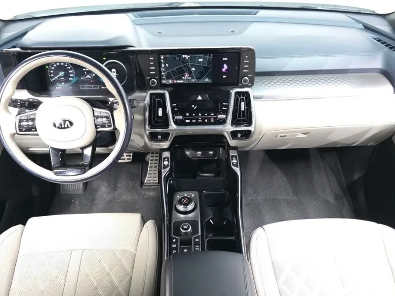 2021 Kia Sorento с пробегом 114 011 км