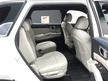 2021 Kia Sorento с пробегом 114 011 км
