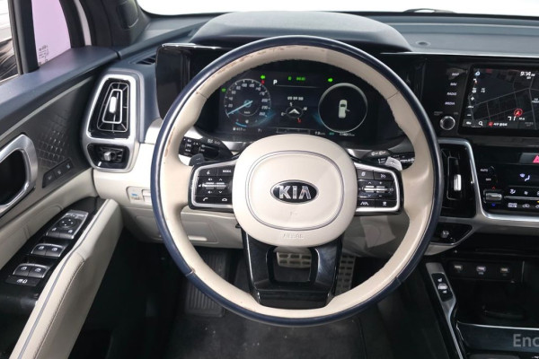 2021 Kia Sorento с пробегом 114 011 км