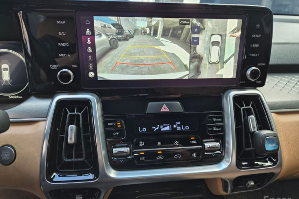 2022 Kia Sorento с пробегом 54 350 км