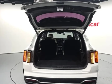 2021 Kia Sorento с пробегом 114 011 км