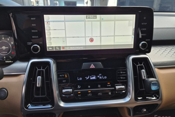 2022 Kia Sorento с пробегом 54 350 км