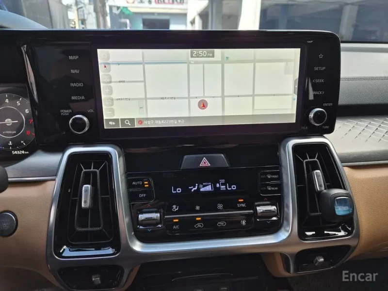 2022 Kia Sorento с пробегом 54 350 км