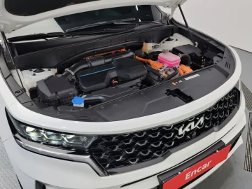 2023 Kia Sorento с пробегом 23 881 км